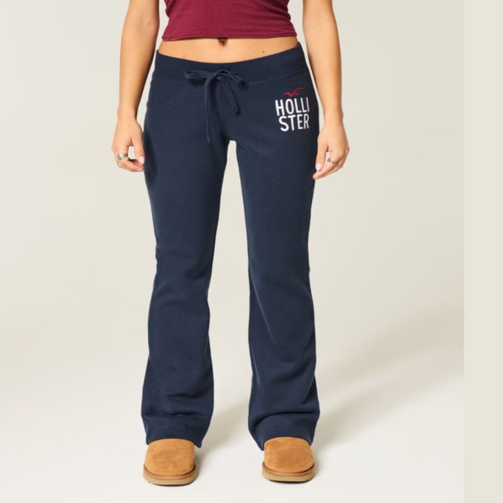 Hollister Sweatpants Fleece Size XS Short Navy Bootcut Logo NEW WITHOUT TAGS - Picture 2 of 4
